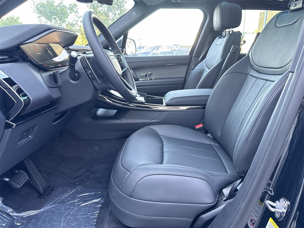2025 Land Rover Range Rover Sport SE photo 20