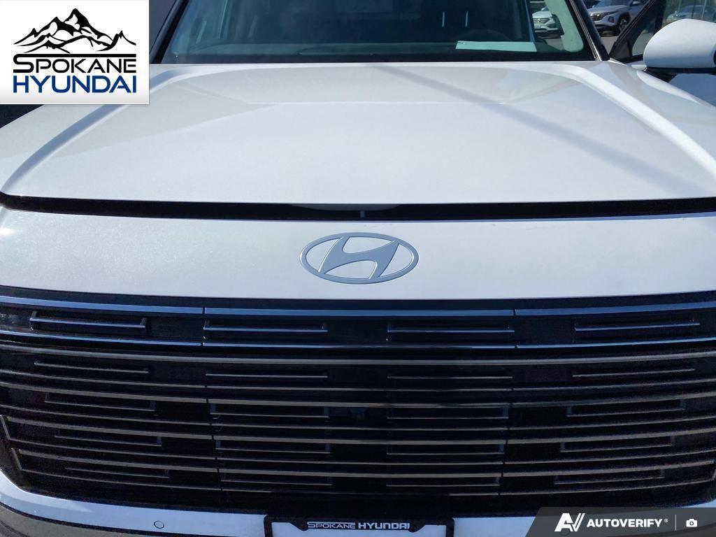 2026 Hyundai Palisade Limited photo 12