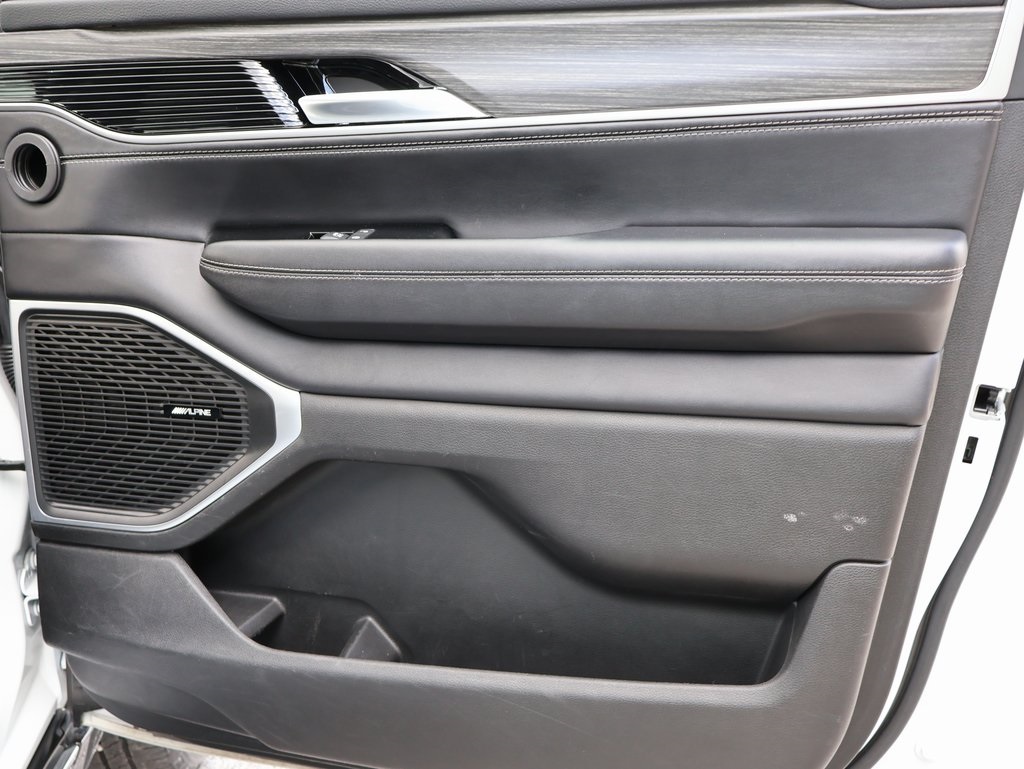 2023 Jeep Wagoneer Series III photo 8