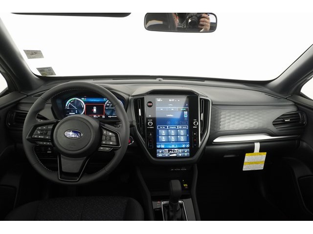2025 Subaru Forester Premium photo 19