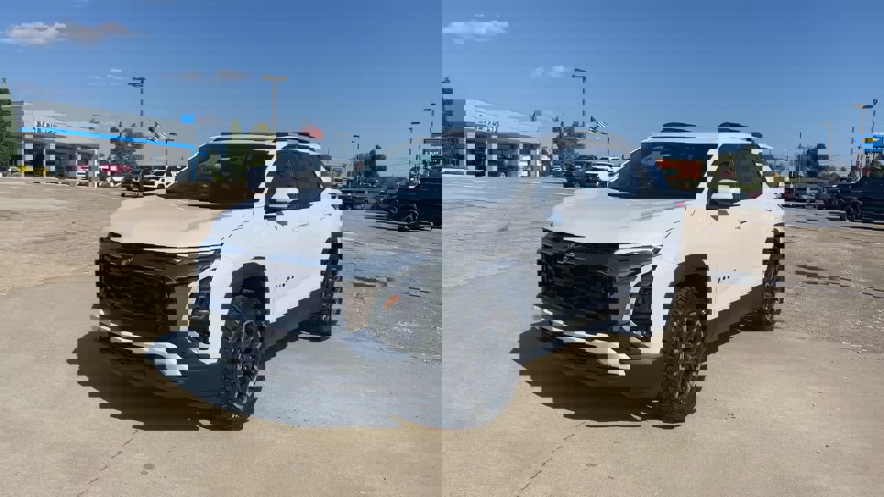 2026 Chevrolet Equinox ACTIV photo 3