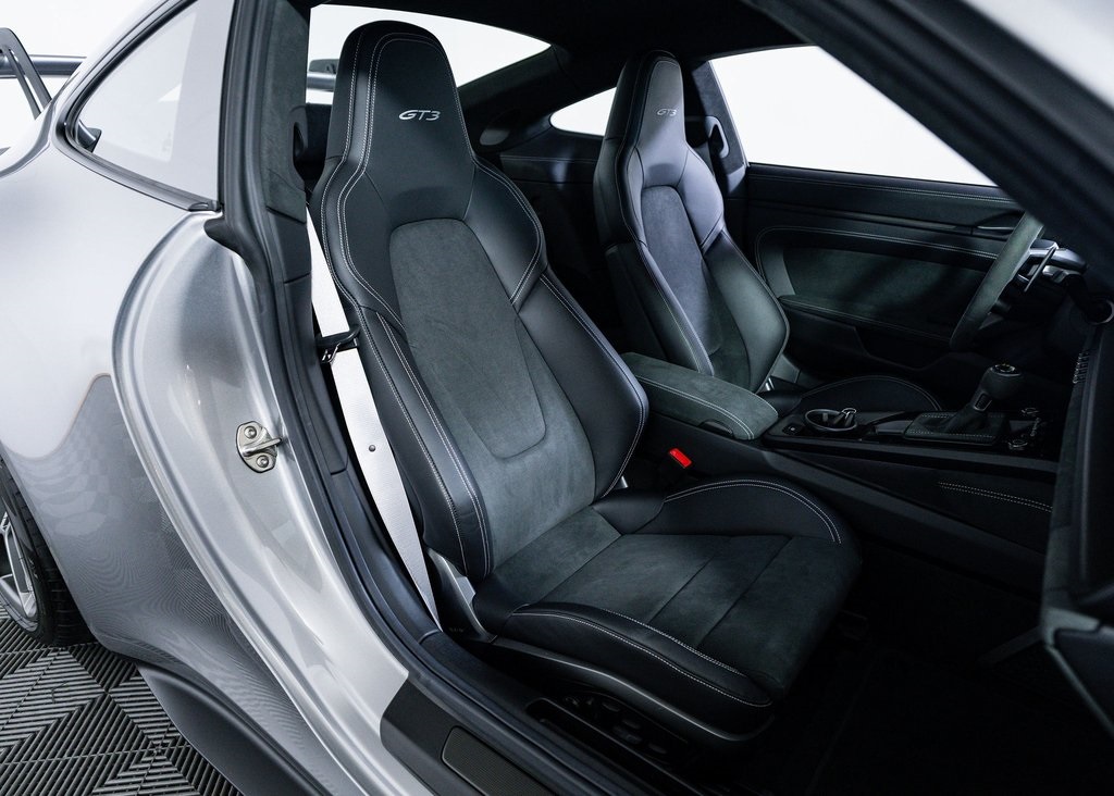 2024 Porsche 911 GT3 photo 13