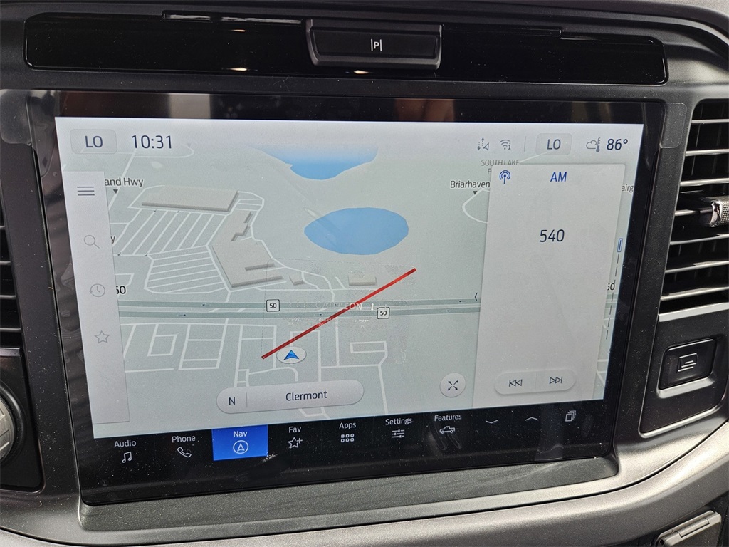 2025 Ford F-150 XLT photo 19