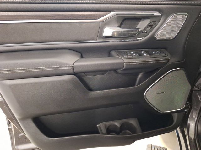 2026 Ram 1500 Laramie photo 4