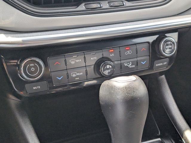 2023 Jeep Compass Limited photo 15