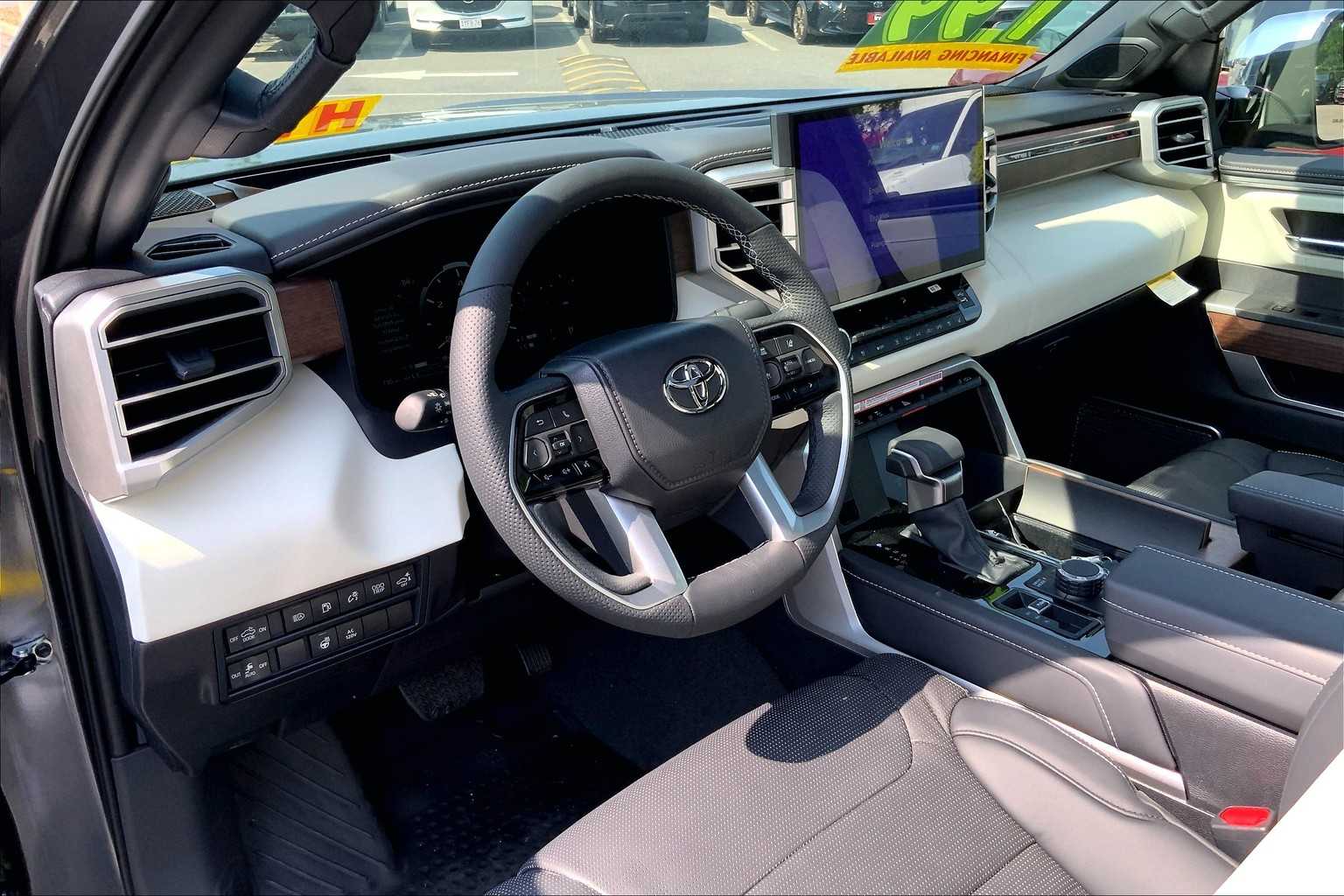 2025 Toyota Tundra CapStone CrewMax photo 7