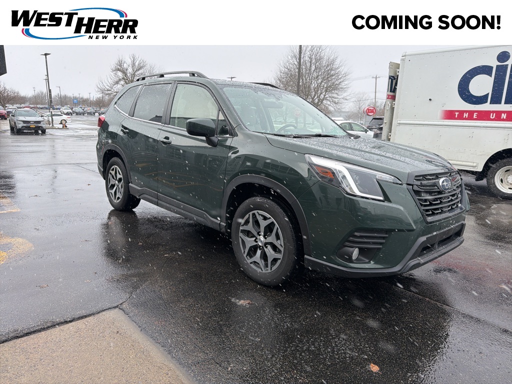 2023 Subaru Forester Premium's photo