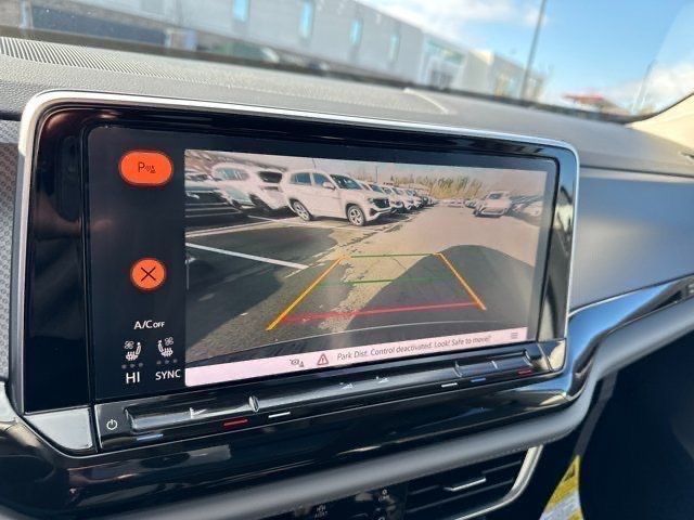 2025 Volkswagen Atlas Peak Edition SE photo 17