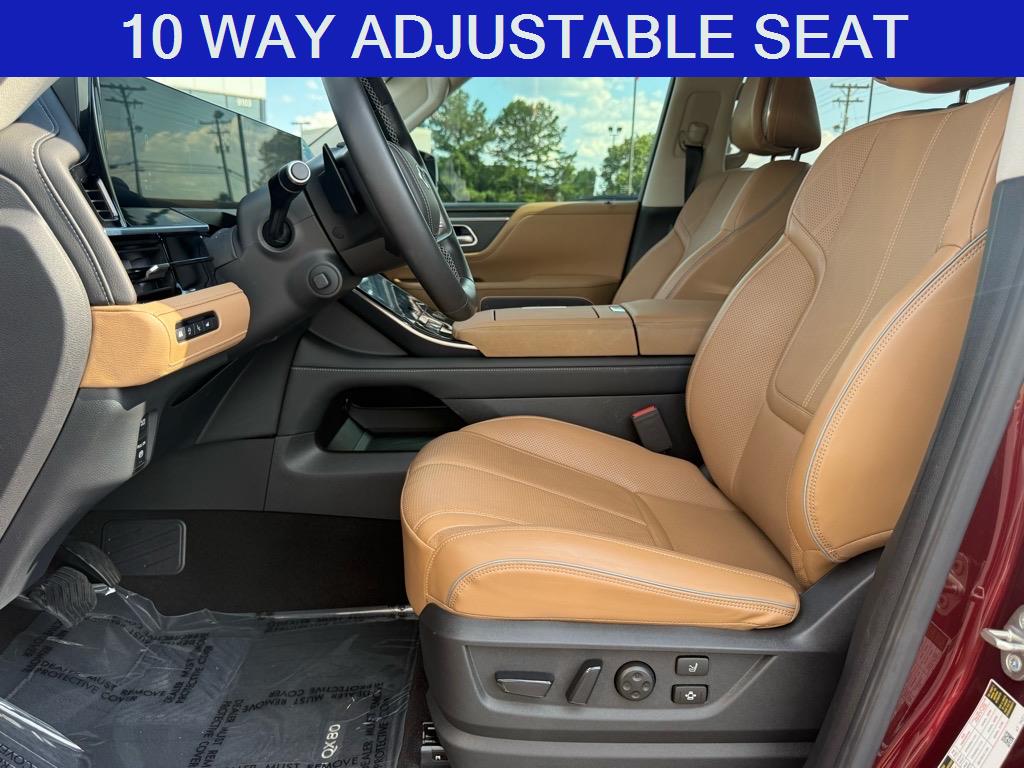 2025 Infiniti QX80 Sensory photo 2