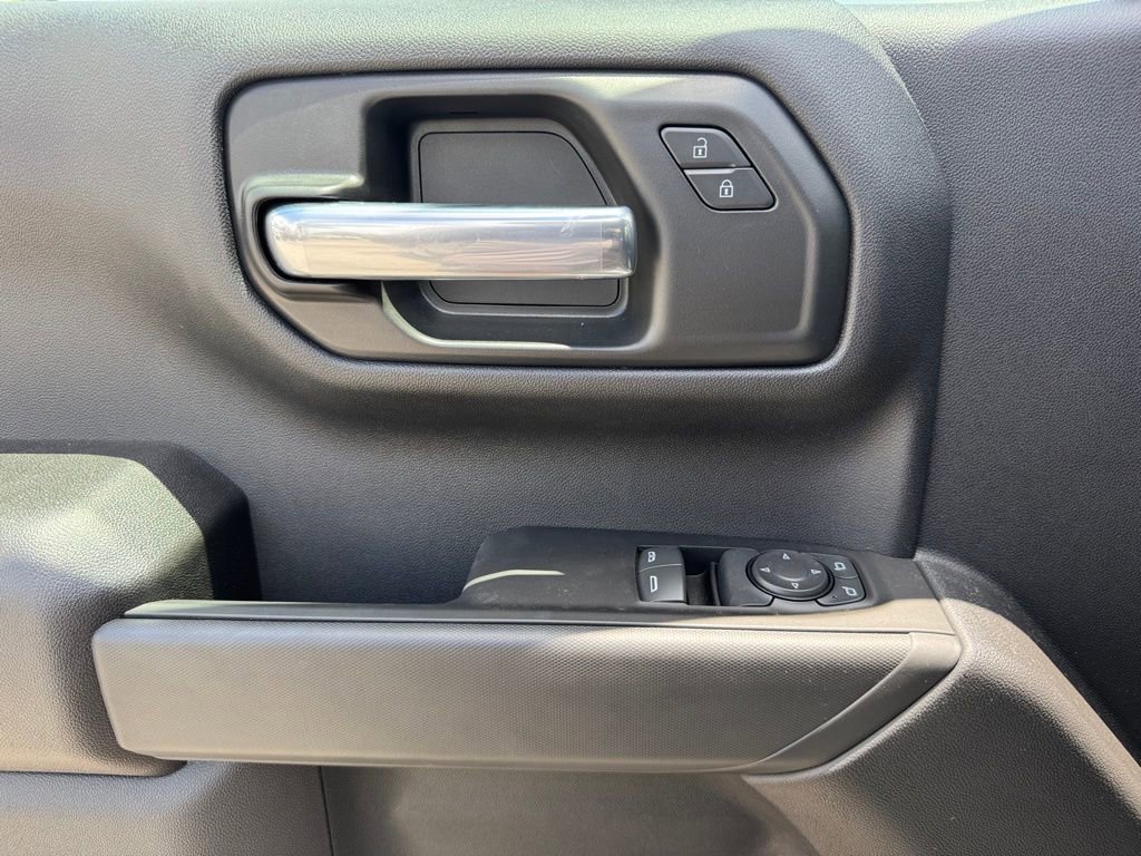 2025 Chevrolet Silverado 1500 photo 19