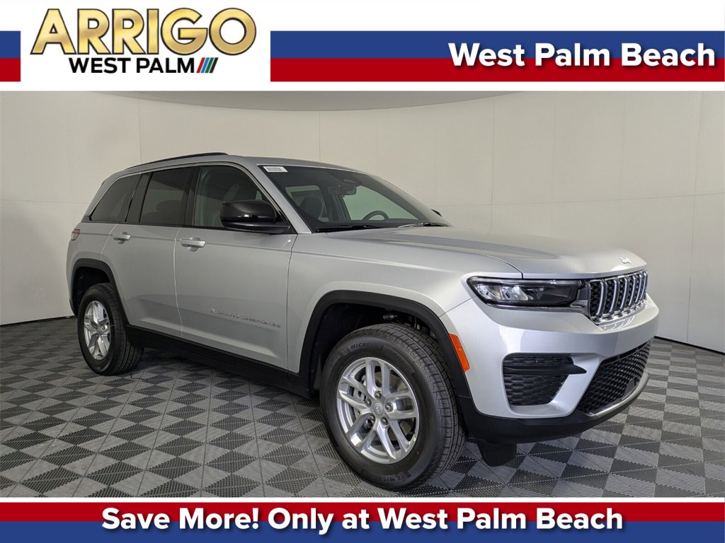 2025 Jeep Grand Cherokee Laredo's photo