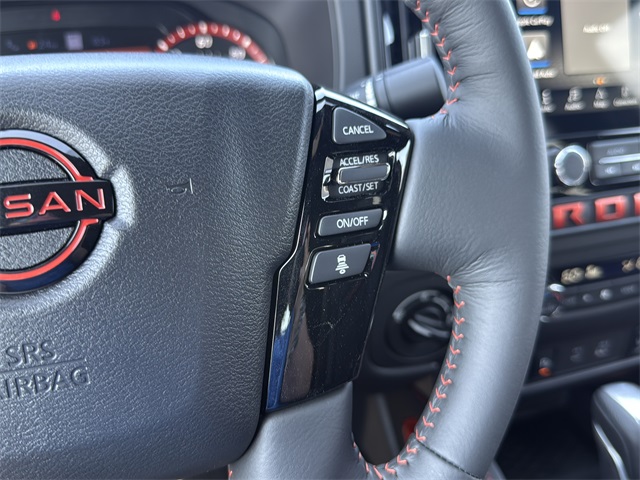 2025 Nissan Frontier PRO-4X photo 19