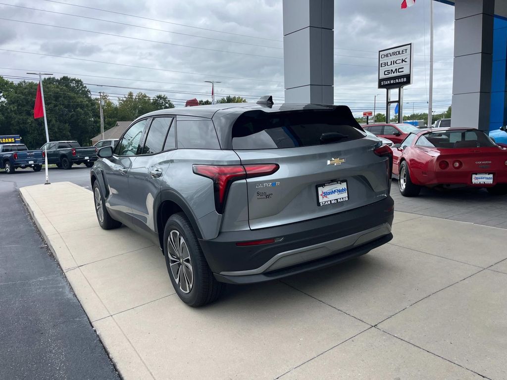 2025 Chevrolet Blazer EV photo 4