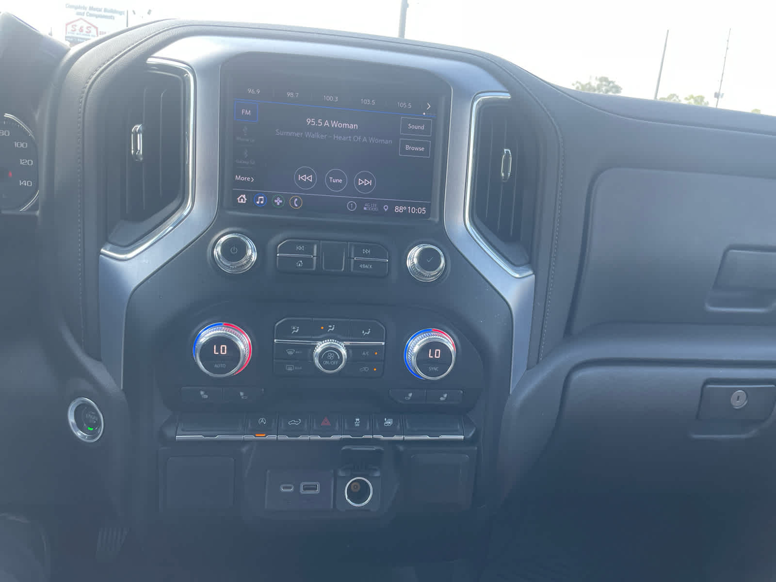 2020 Gmc Sierra 1500 SLE photo 14
