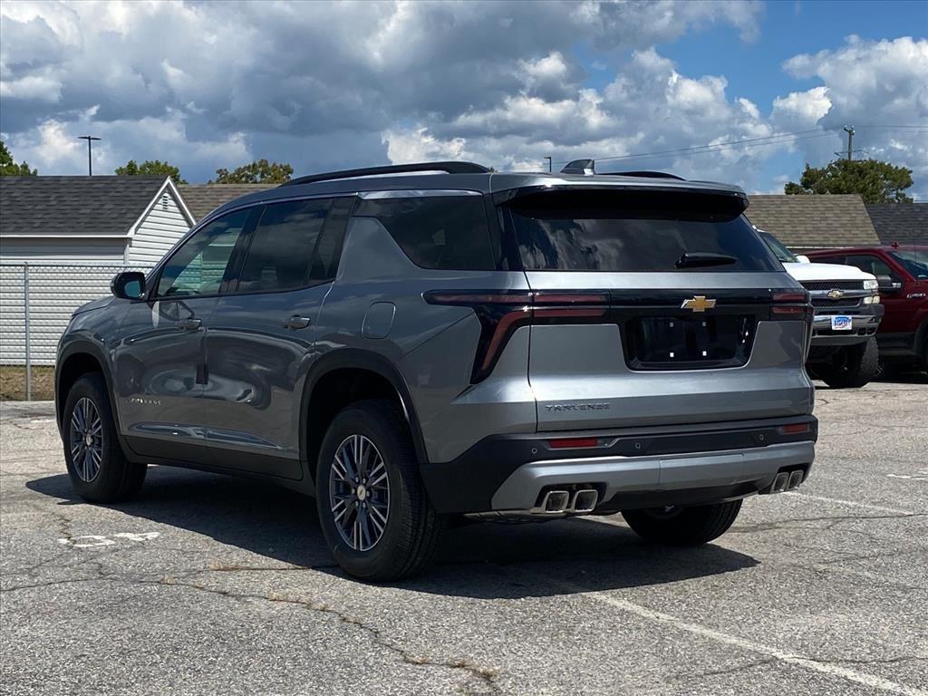2026 Chevrolet Traverse photo 4