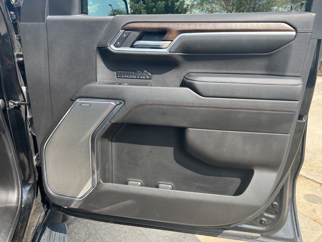 2023 Chevrolet Silverado 1500 High Country photo 35