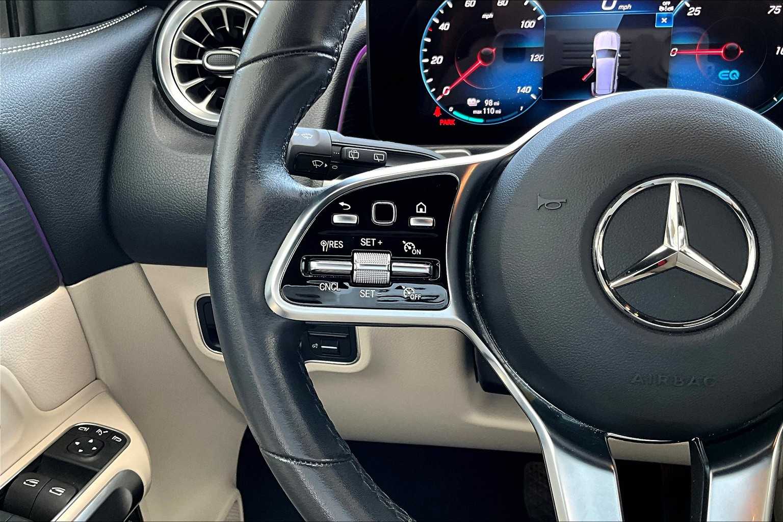 2023 Mercedes Benz EQB photo 22