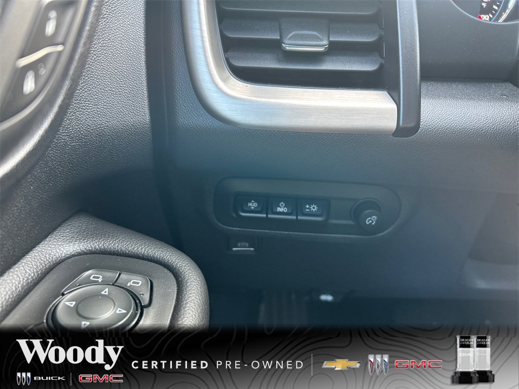 2023 GMC TERRAIN - Image 20