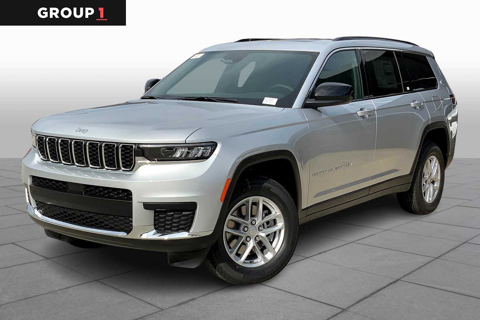 2025 Jeep Grand Cherokee L Laredo's photo