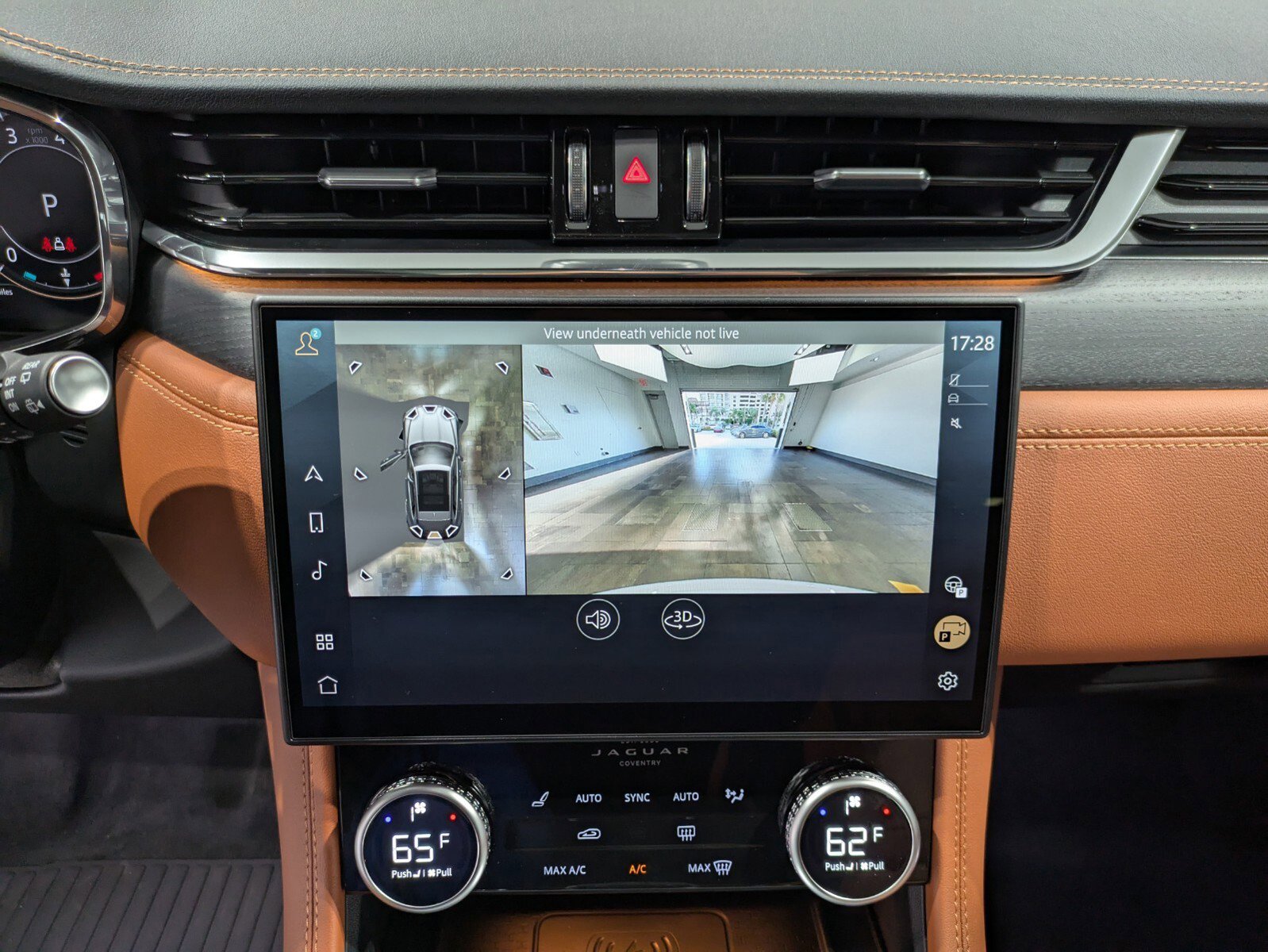 2026 Jaguar F-PACE P250 R-Dynamic S photo 17