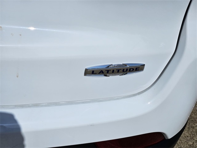 2025 Jeep Compass North Edition Latitude photo 4