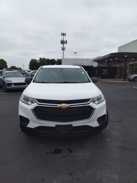 2020 Chevrolet Traverse LS photo 2