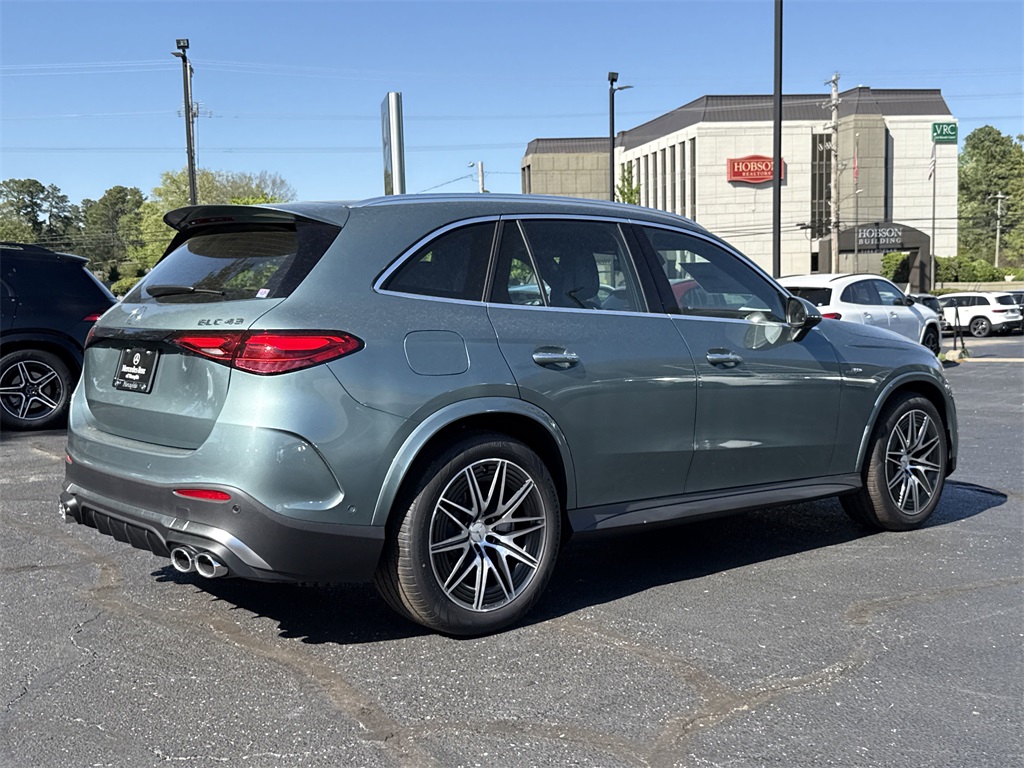 2025 Mercedes Benz GLC 43 AMG photo 5