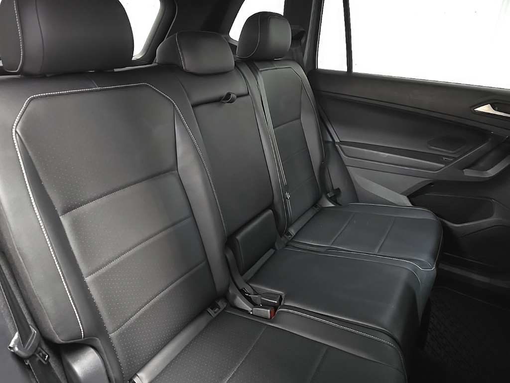 2021 Volkswagen Tiguan SE R-Line Black photo 15