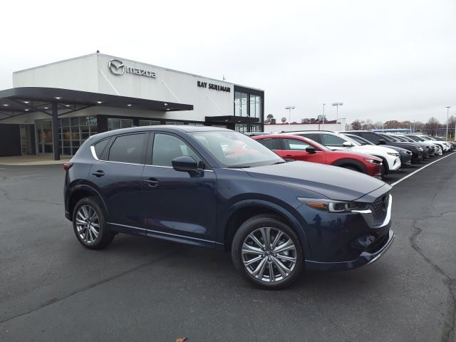 2025 Mazda CX-5 Turbo Signature's photo