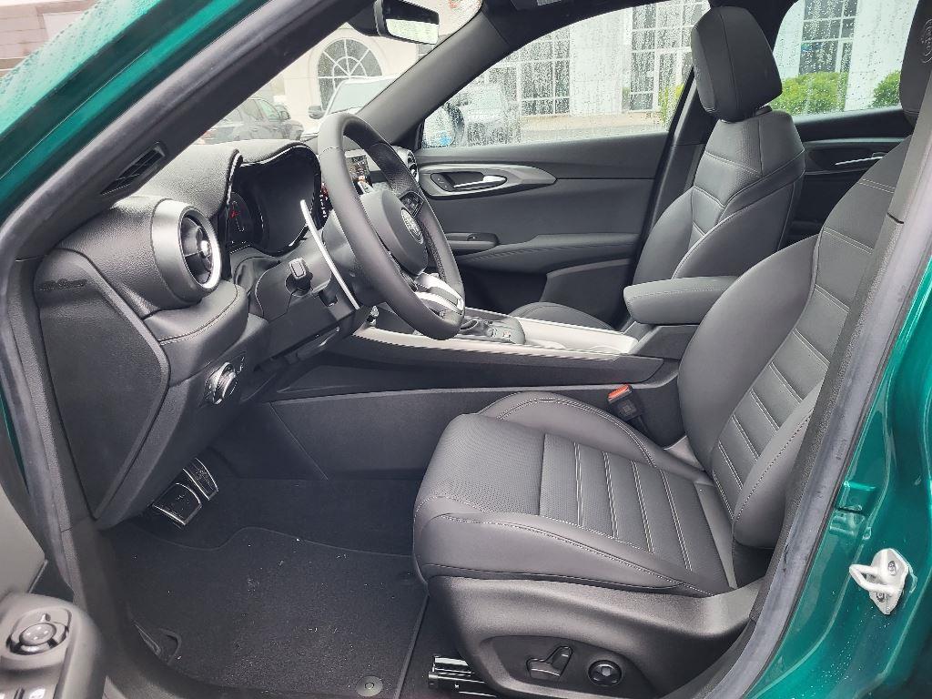 2024 Alfa Romeo Tonale Veloce photo 3