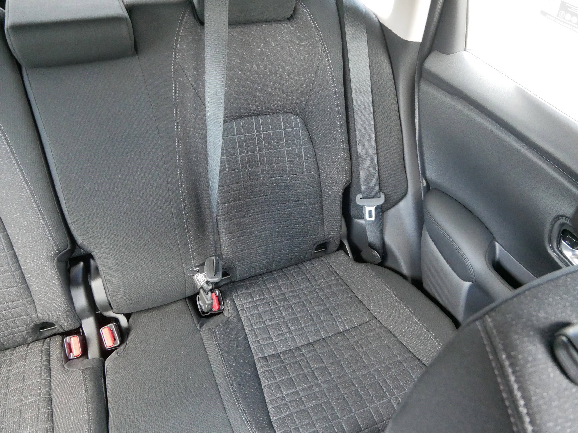 2026 Honda HR-V LX photo 11