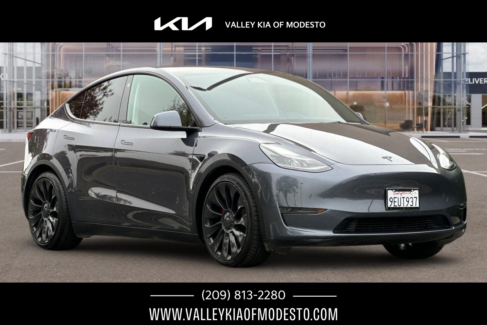 2023 Tesla Model Y Performance's photo
