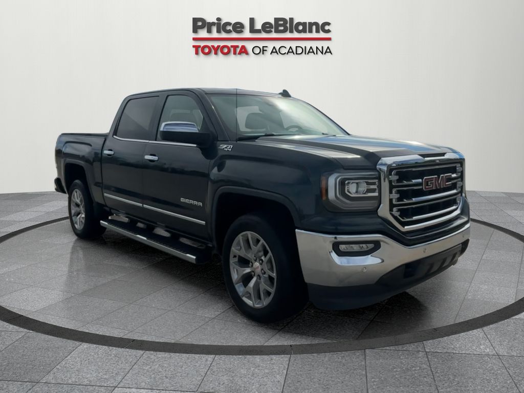 2018 GMC Sierra SLT's photo