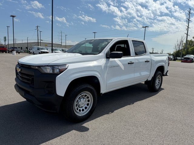 2025 Chevrolet Colorado LT photo 3