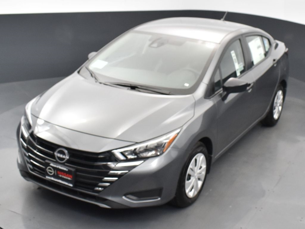 2025 Nissan Versa 1.6 S photo 35