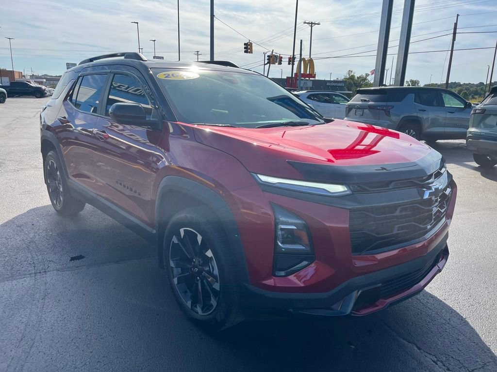 2025 Chevrolet Equinox RS photo 4