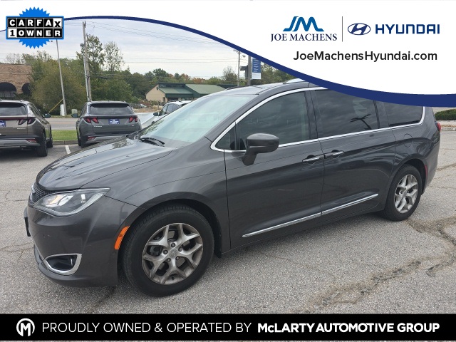 2017 Chrysler Pacifica Touring-L Plus