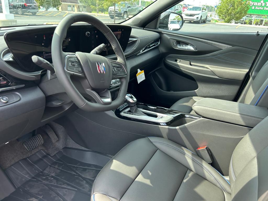 2025 Buick Envista ST photo 6