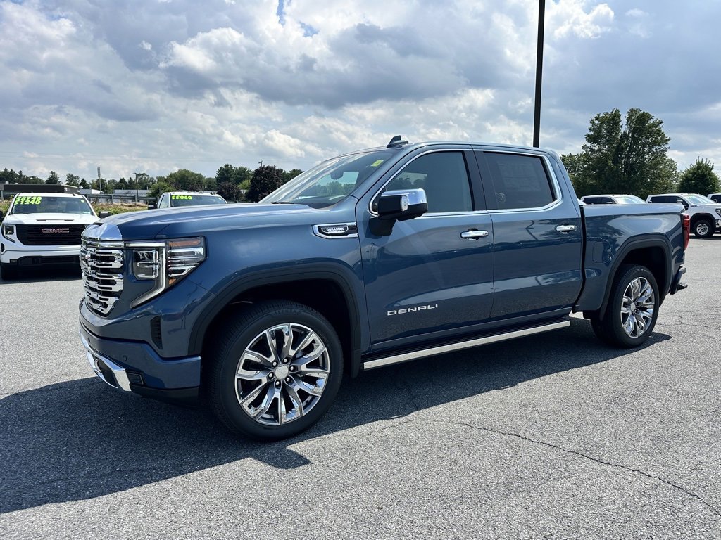 2025 Gmc Sierra 1500 Denali photo 2