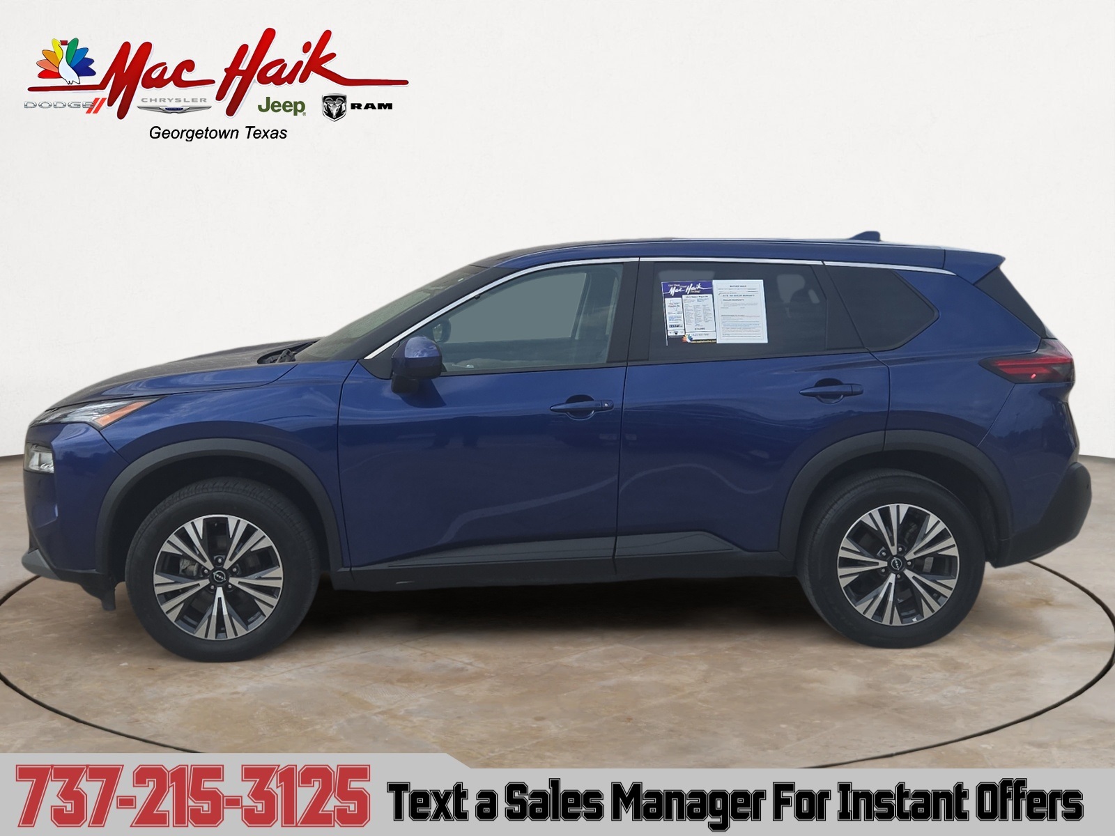 2023 Nissan Rogue SV photo 2