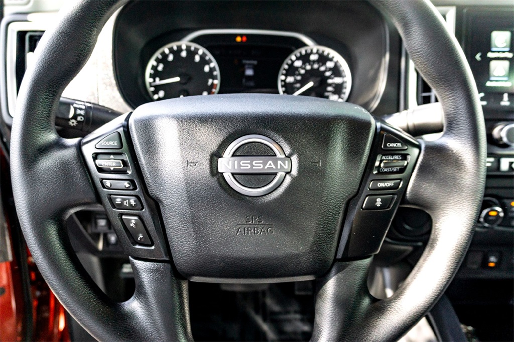 2025 Nissan Frontier SV photo 17