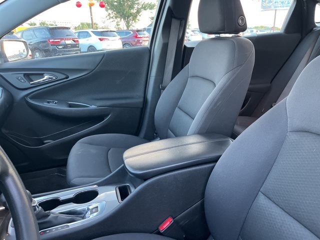 2023 Chevrolet Malibu 1LT photo 10