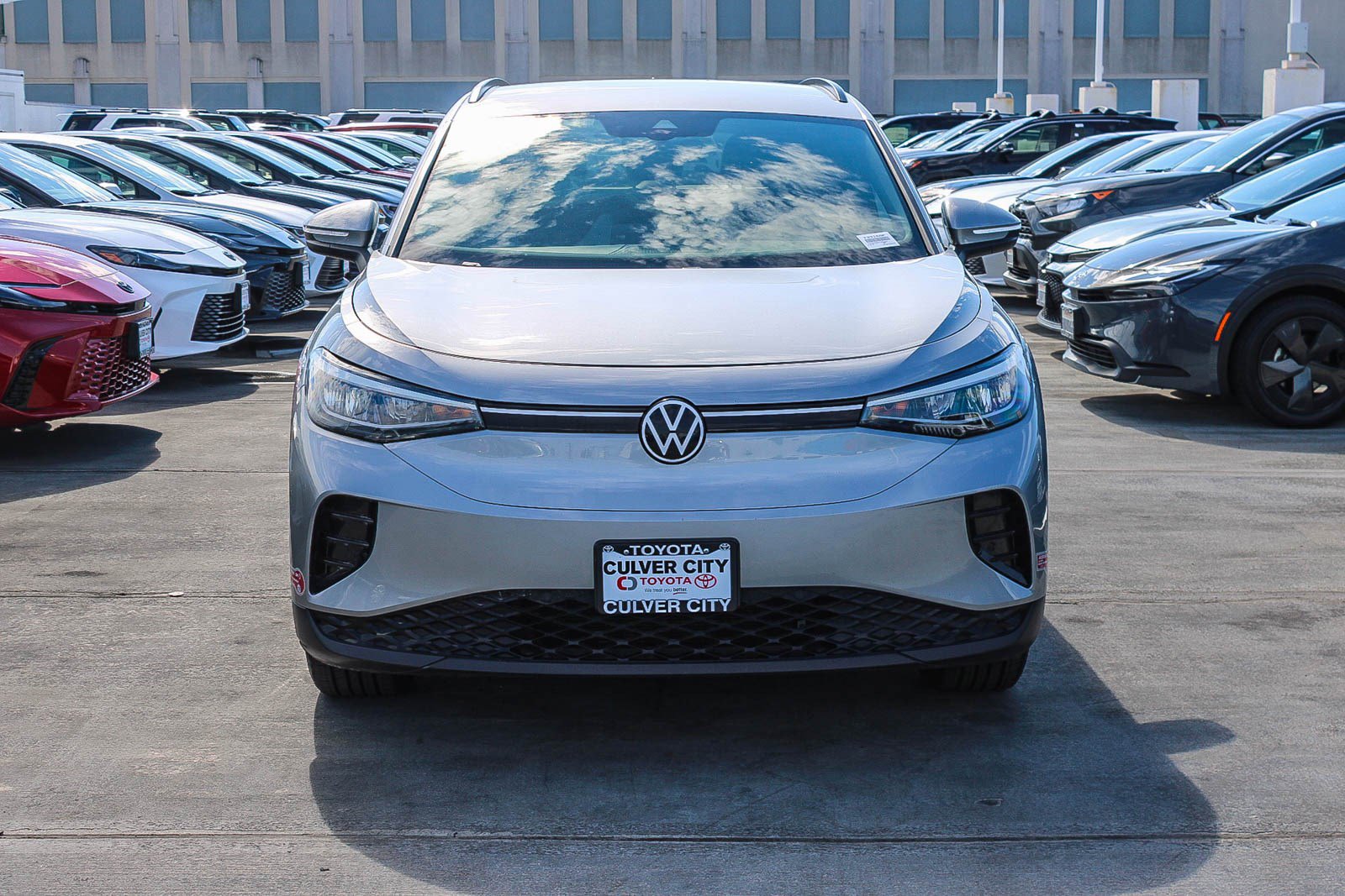 Used 2023 Volkswagen ID.4 PRO with VIN 1V2CMPE82PC029581 for sale in Culver City, CA