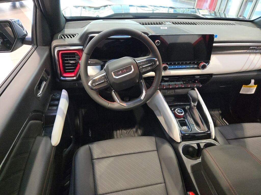 2026 Gmc Canyon AT4X photo 18