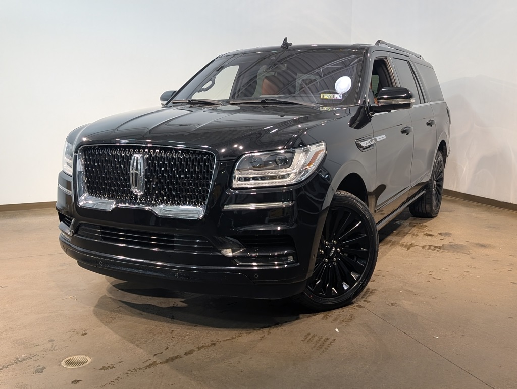 2019 Lincoln Navigator Reserve's photo