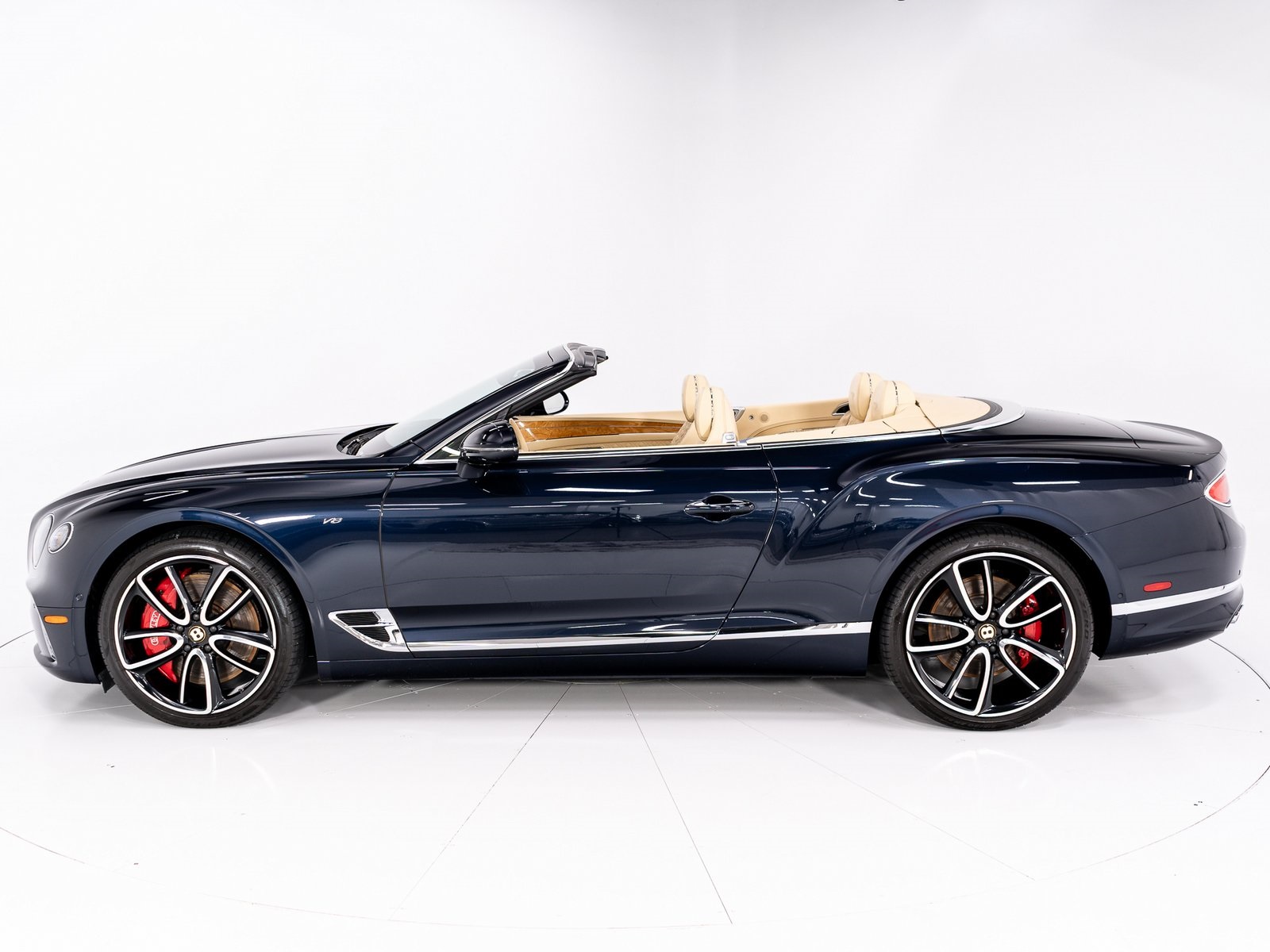 2020 Bentley Continental GT V8 photo 11