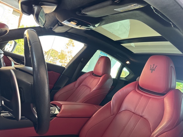 2022 Maserati Levante Modena photo 14