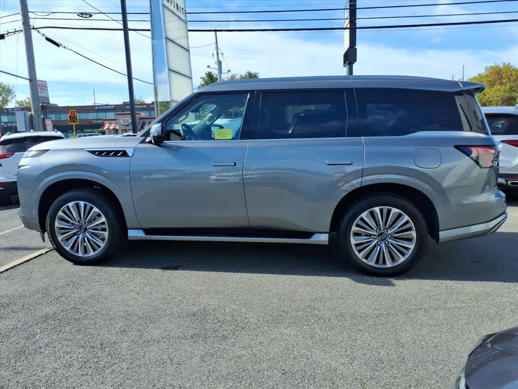 2025 Infiniti QX80 Sensory photo 7