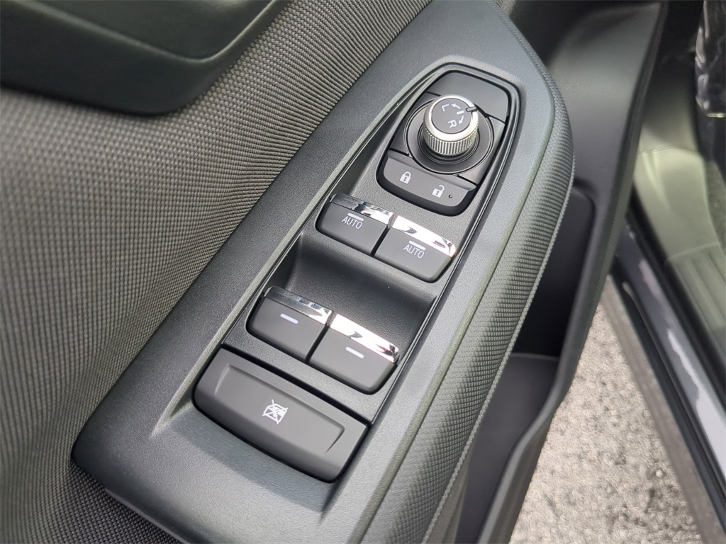 2025 Subaru Forester Premium photo 15
