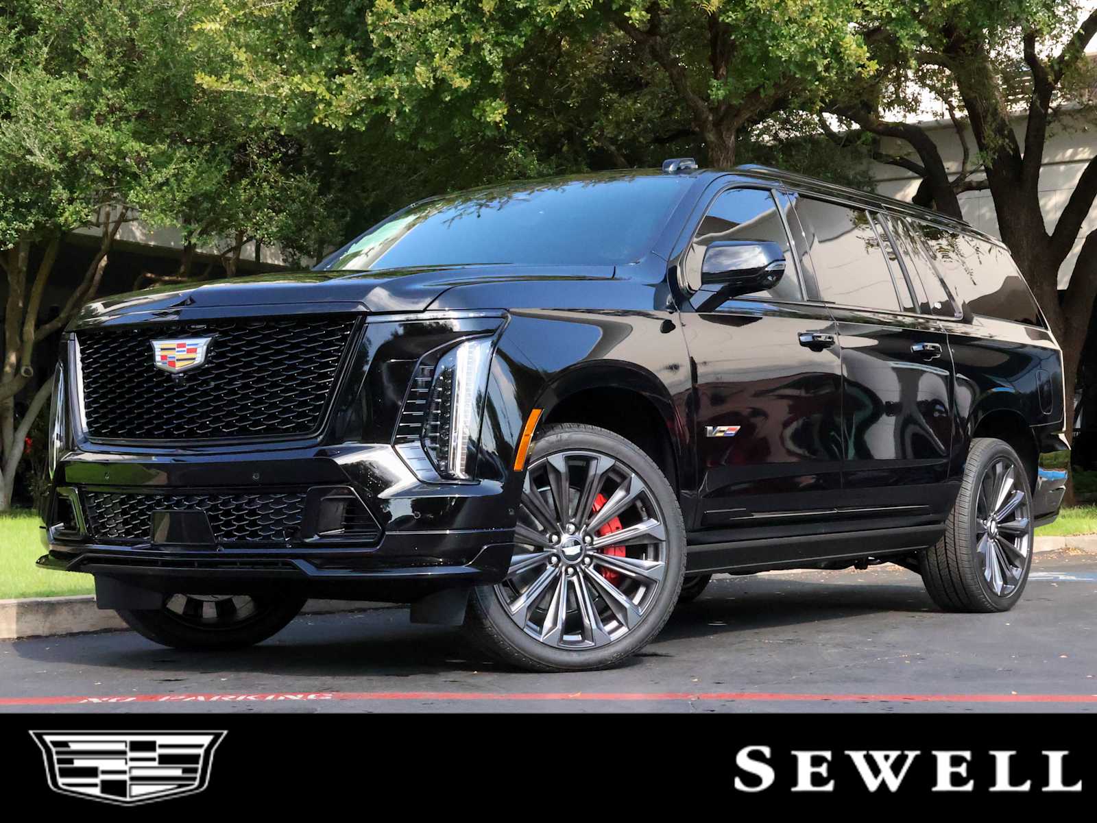 2026 Cadillac Escalade ESV V-Series's photo
